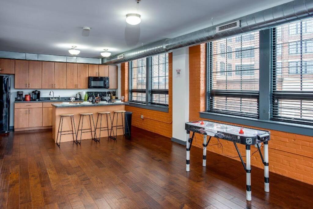 Apartament Centric Modern Loft W/ King Beds Rochester Zewnętrze zdjęcie